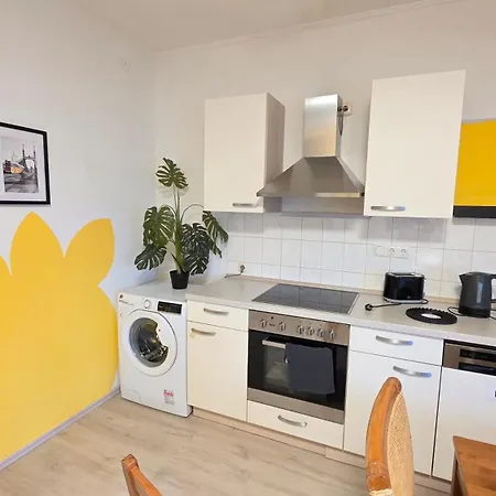 Apartment Elena Flat Sonnenblumen Zentrum *