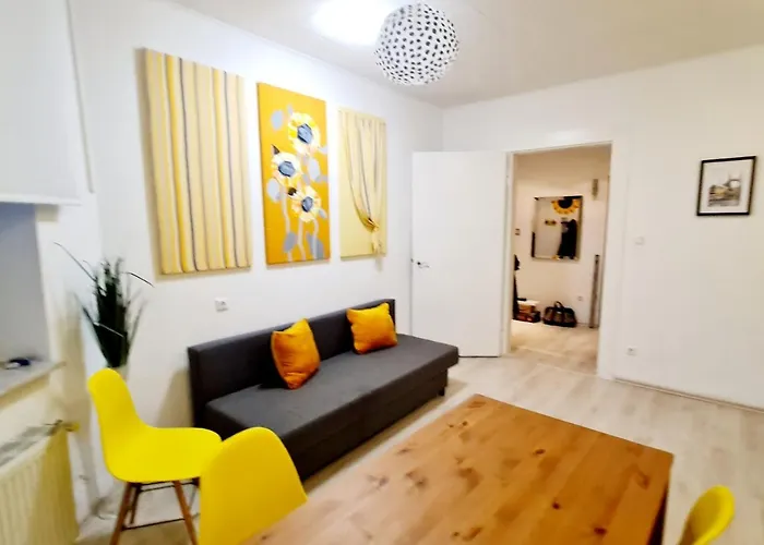 Elena Flat Sonnenblumen Zentrum Duisburg